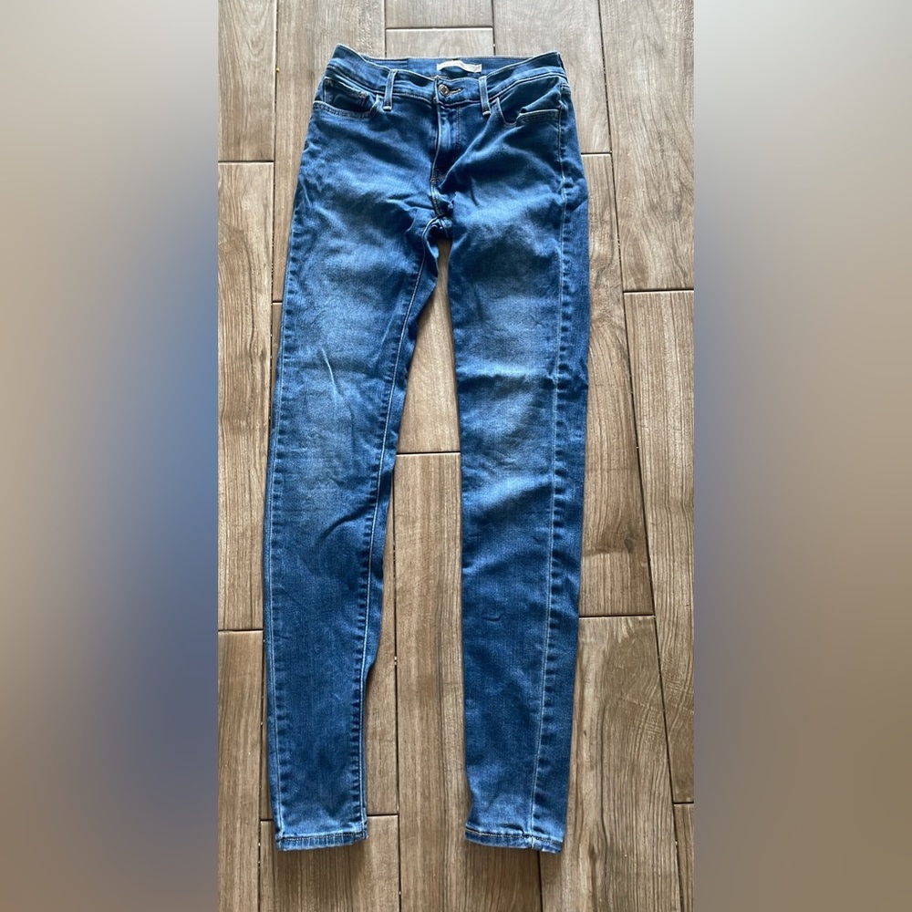 Levi's Women's Skinny Jeans in Deep Blue